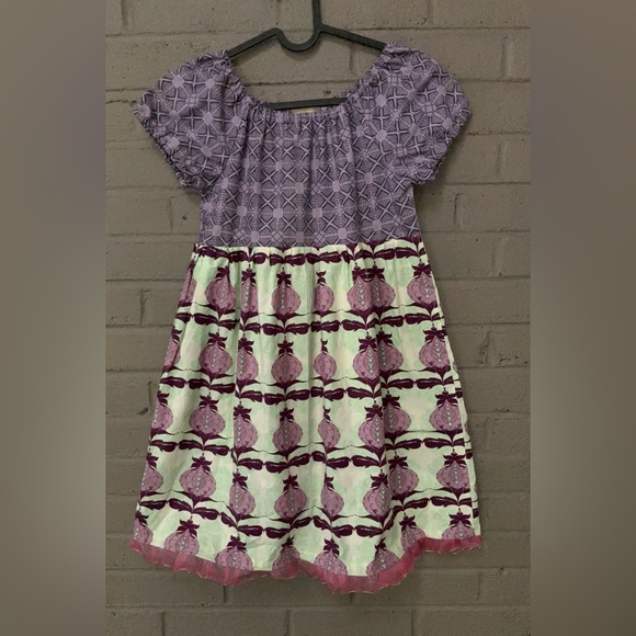 Minerva mixed print full dress  8 ( runs large ) - Picture 2 of 8